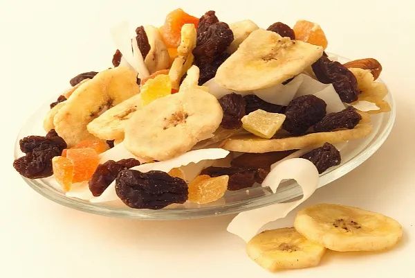 吃這樣的水果，阿爾茨海默病風(fēng)險(xiǎn)或高4倍？這樣吃水果的人，可能越吃越傷身！