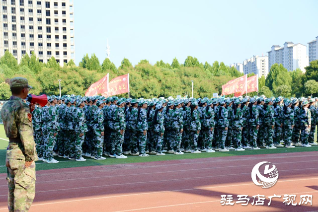 正陽(yáng)縣:戎裝展風(fēng)采 青春譜華章