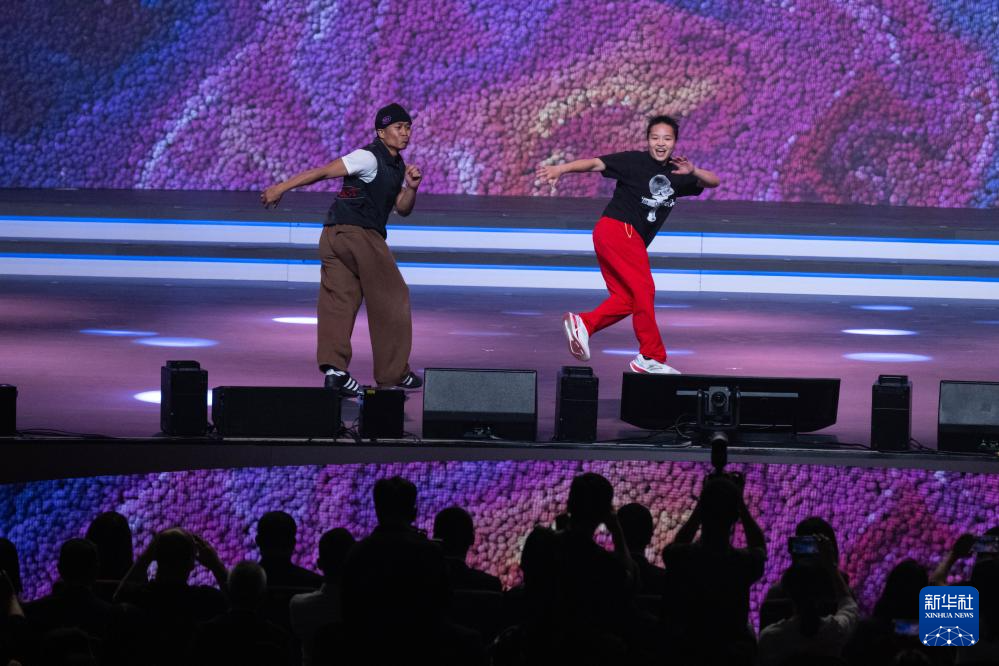 我們的驕傲&mdash;&mdash;澳門民眾與內(nèi)地奧運代表團聯(lián)歡