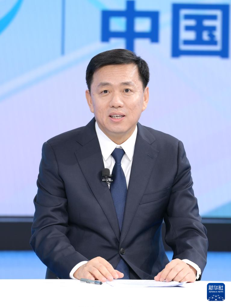 中國經(jīng)濟圓桌會丨積極有效應(yīng)對人口老齡化的重要舉措——中國經(jīng)濟圓桌會詳解延遲退休改革