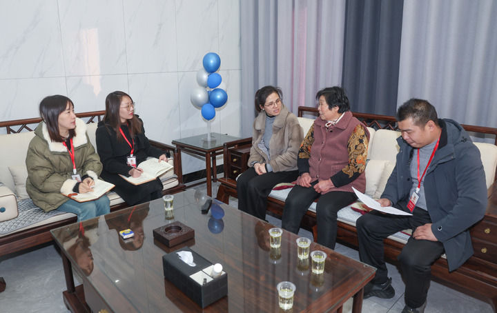  匯聚共襄強(qiáng)國(guó)建設(shè)、民族復(fù)興偉業(yè)的磅礴力量——以習(xí)近平同志為核心的中共中央引領(lǐng)新時(shí)代人民政協(xié)事業(yè)發(fā)展紀(jì)實(shí)