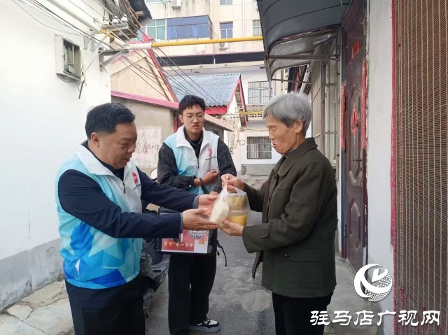 確山縣:“暖心幫幫團(tuán)” 讓幸福在家門口升溫