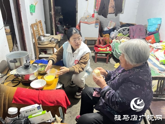 確山縣:“暖心幫幫團(tuán)” 讓幸福在家門口升溫