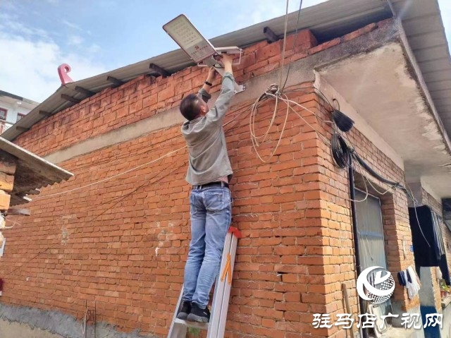 確山縣:“暖心幫幫團(tuán)” 讓幸福在家門口升溫