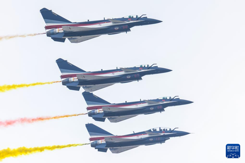 &ldquo;八一&rdquo;&ldquo;紅鷹&rdquo;展翅珠海為人民空軍慶生