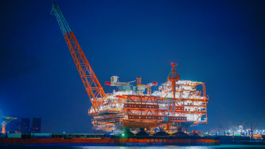 全球最大變質(zhì)巖油田一期項(xiàng)目陸地建造完工