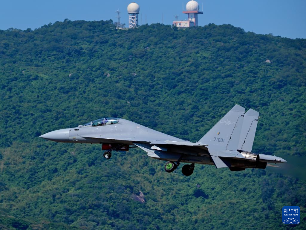 中國(guó)航展精彩紛呈