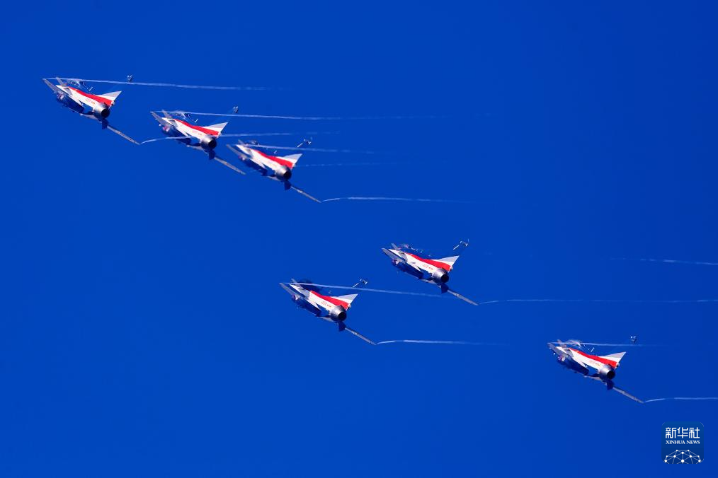 中國(guó)航展精彩紛呈