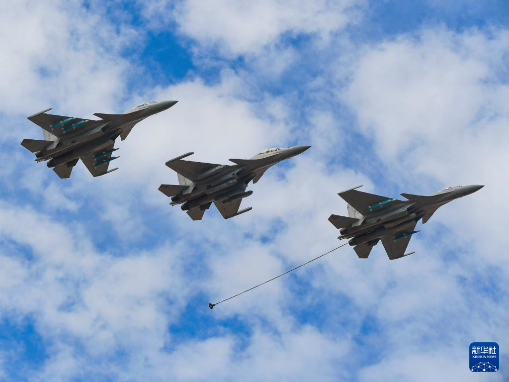 中國(guó)航展精彩紛呈