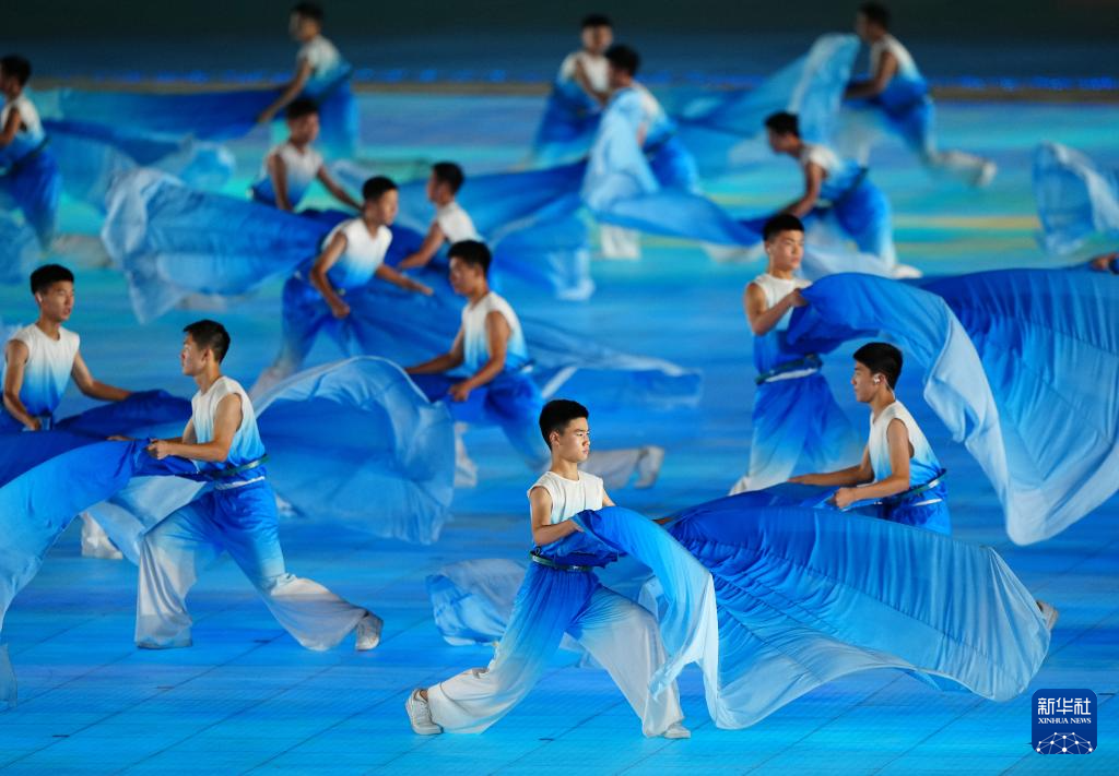 第十二屆全國少數(shù)民族傳統(tǒng)體育運(yùn)動(dòng)會(huì)閉幕式舉行