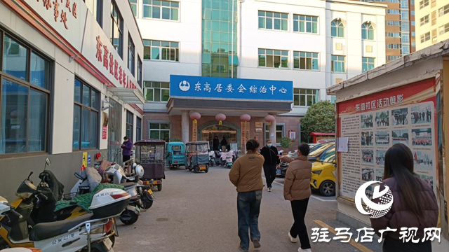 交了停車費(fèi)卻停不了車 這個小區(qū)業(yè)主犯了難