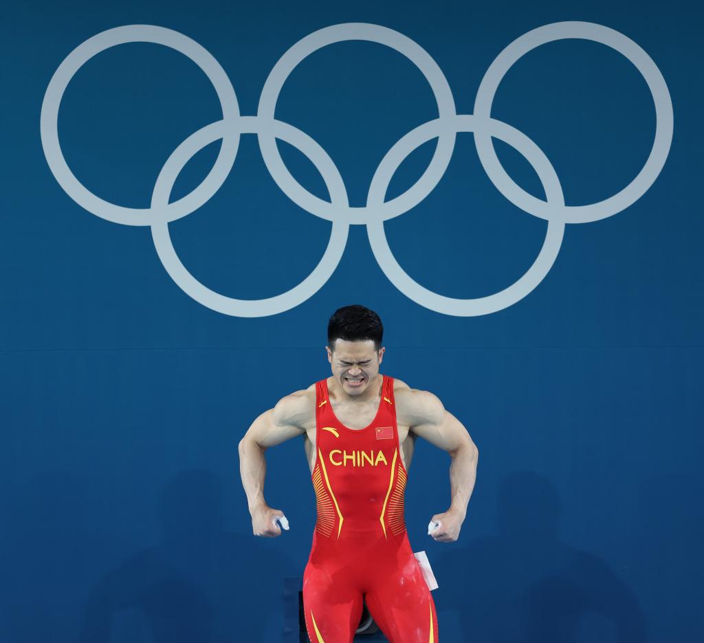 新華體育新年獻(xiàn)詞：他們、我們、中國