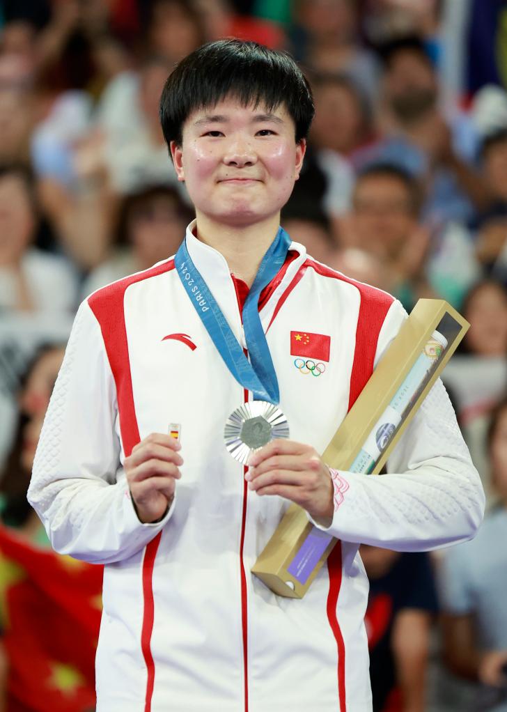 新華體育新年獻(xiàn)詞：他們、我們、中國