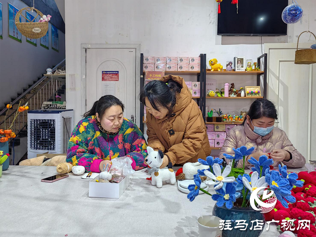 余氏鉤編：春節(jié)訂單火爆 非遺傳承煥發(fā)新春活力