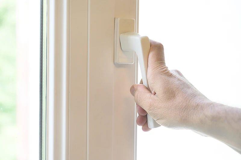 30秒連燒30層！大風(fēng)突襲 警惕身邊的“致命隱患”