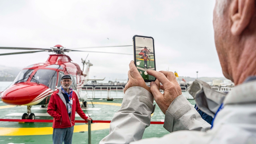 第41次南極考察丨“雪龍2”號(hào)在新西蘭舉行公眾開(kāi)放日活動(dòng)