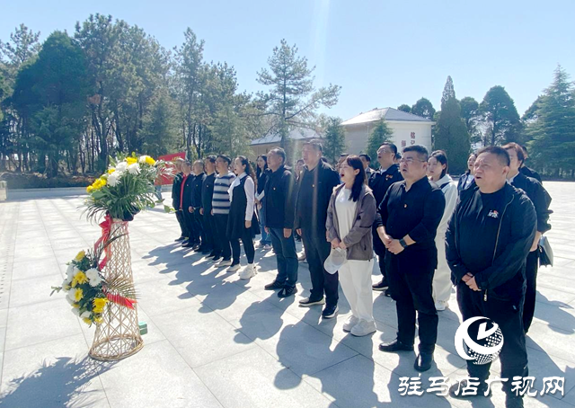 駐馬店廣播電視臺開展 “不忘來時(shí)路 奮進(jìn)新征程” 主題黨日活動(dòng)