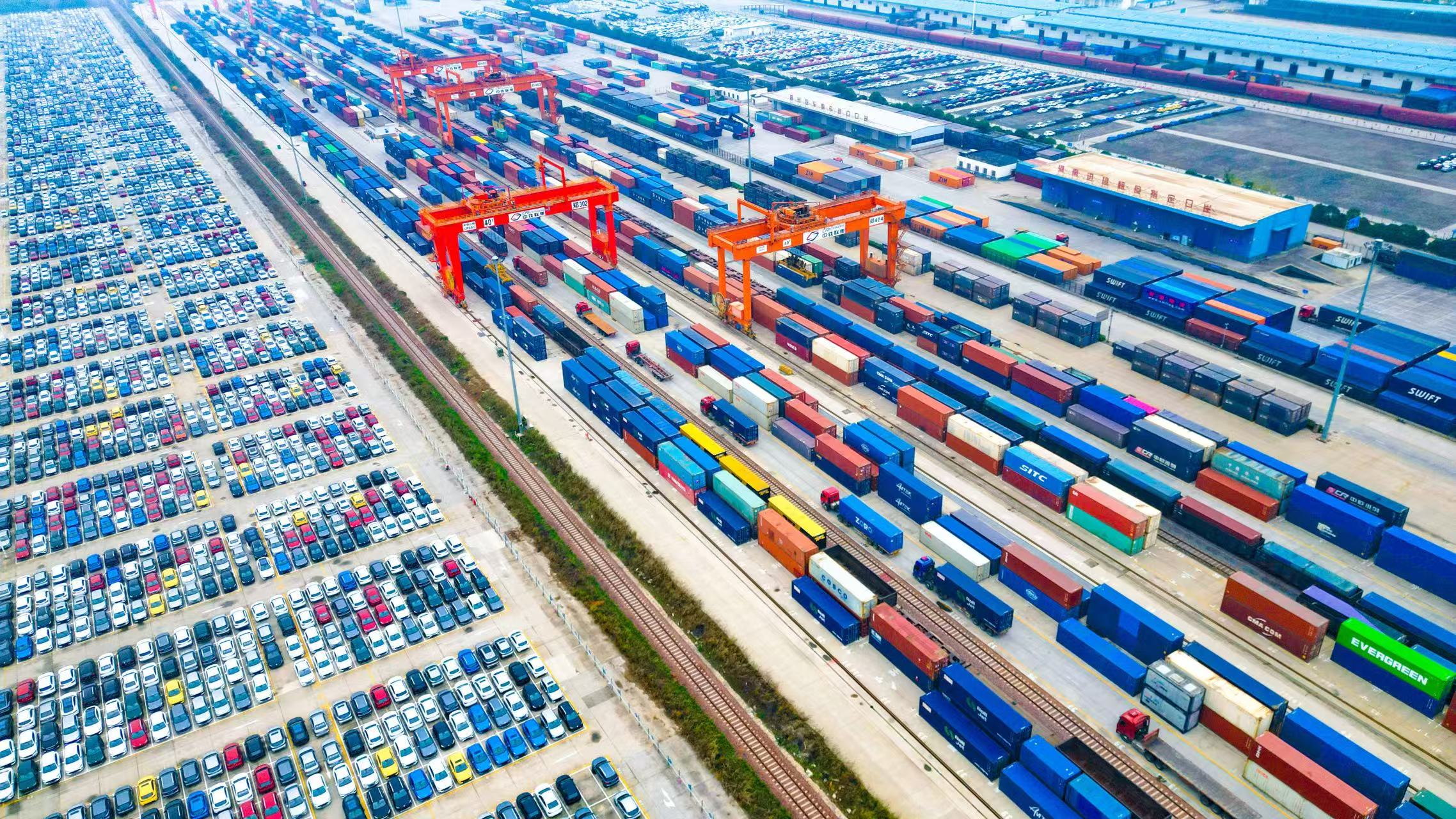 500億包裹躍動(dòng)春天，透視中國消費(fèi)活力