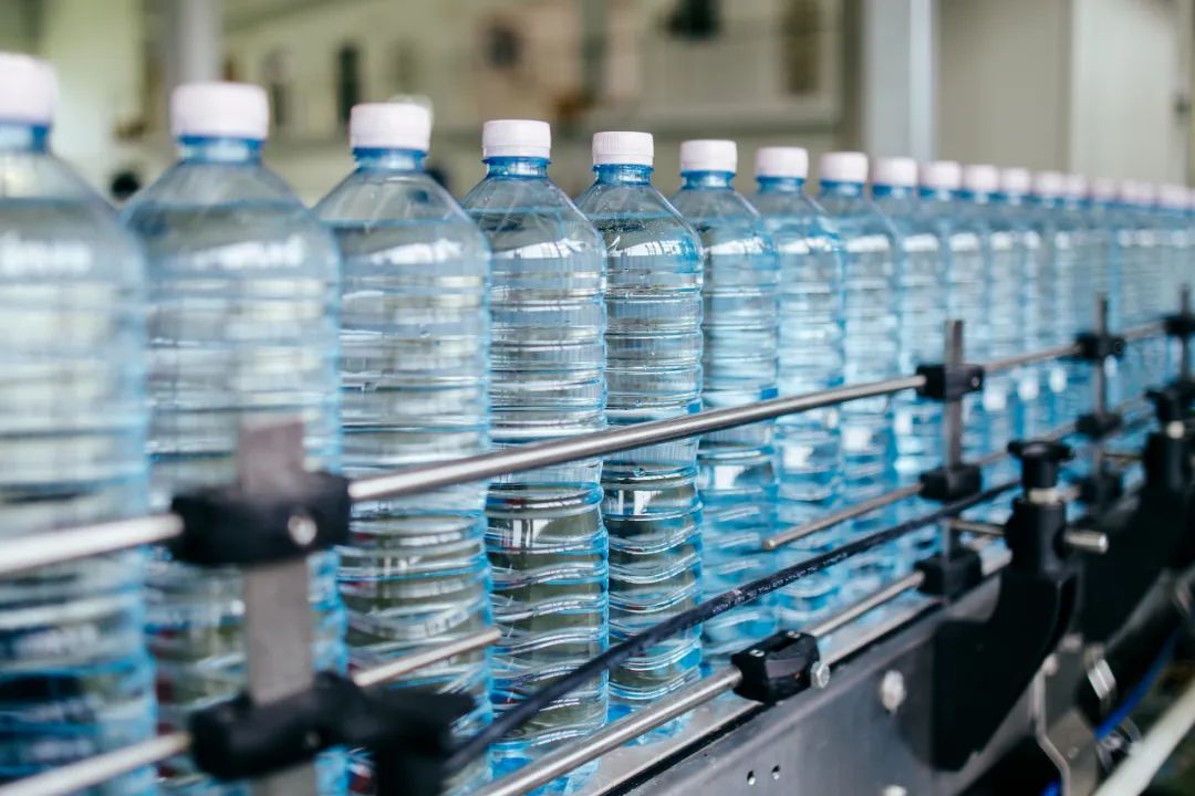 長期自己燒水喝和買桶裝水喝，哪種更健康？