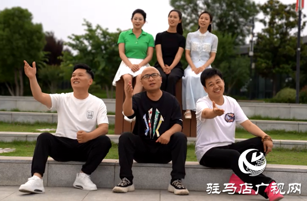 平輿原創(chuàng)歌曲《畢業(yè)季》2025高考首日火遍網(wǎng)絡(luò)