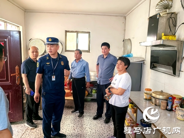 平輿縣民政局聯(lián)合縣消防大隊(duì)開展養(yǎng)老服務(wù)機(jī)構(gòu) 消防安全檢查