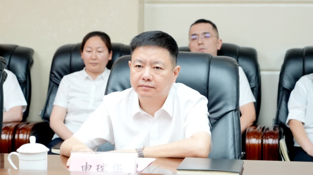駐馬店市郵政分公司與駐馬店市鐵塔分公司簽署戰(zhàn)略合作協(xié)議