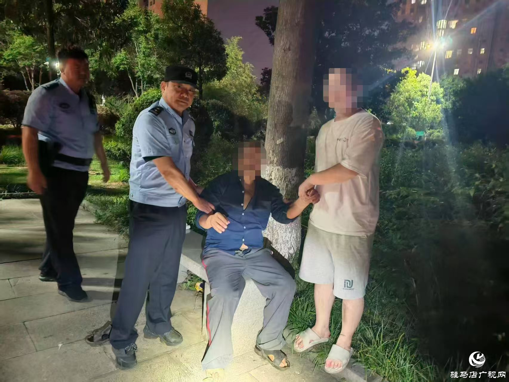經(jīng)開(kāi)區(qū)公安分局：20分鐘尋回走失老人 護(hù)送平安回家 