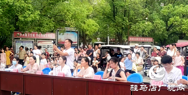“中原舞蹁躚”西平廣場(chǎng)舞選拔賽火熱開場(chǎng)