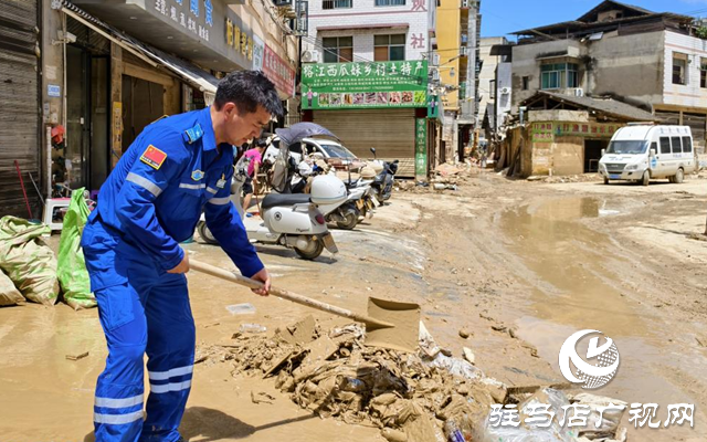 駐馬店紅十字蛟龍救援隊(duì)圓滿完成榕江災(zāi)區(qū)防疫消殺任務(wù)