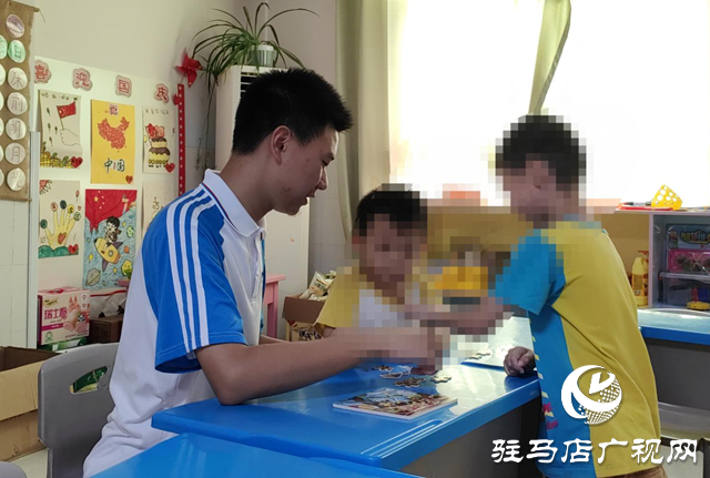 壓歲錢變身暖心禮 駐馬店兩學(xué)生用行動(dòng)傳遞愛(ài)心