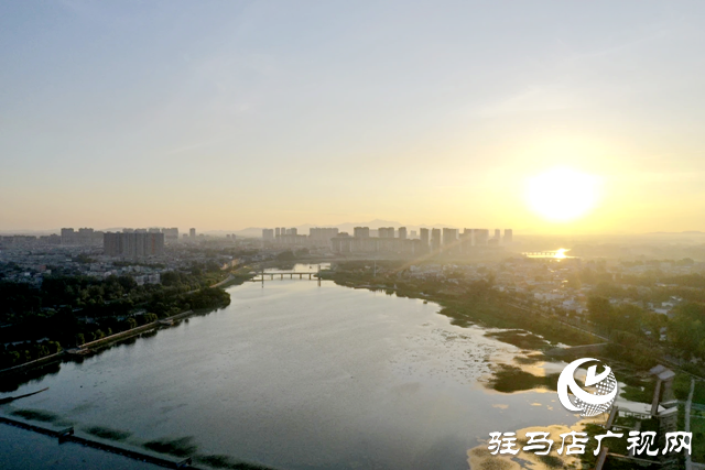 【大美天中】金暉鋪就泌陽畫 晨韻流淌故鄉(xiāng)情