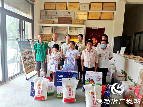 平輿縣新農(nóng)人婦委會成立三周年成果豐碩 巾幗力量助力鄉(xiāng)村振興