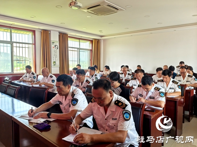 確山縣疾控中心:積極參加行政執(zhí)法證件換發(fā)考試