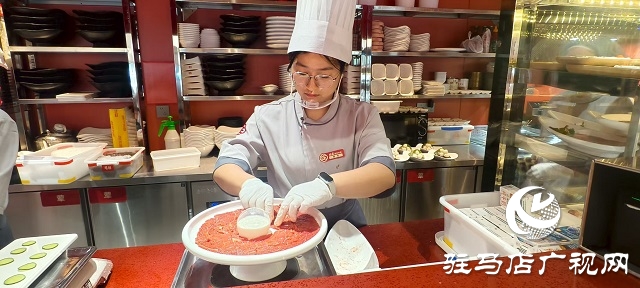  遂平二店巴莊火鍋盛大開業(yè)，秘制菌湯鍋底成生日歡聚新選擇