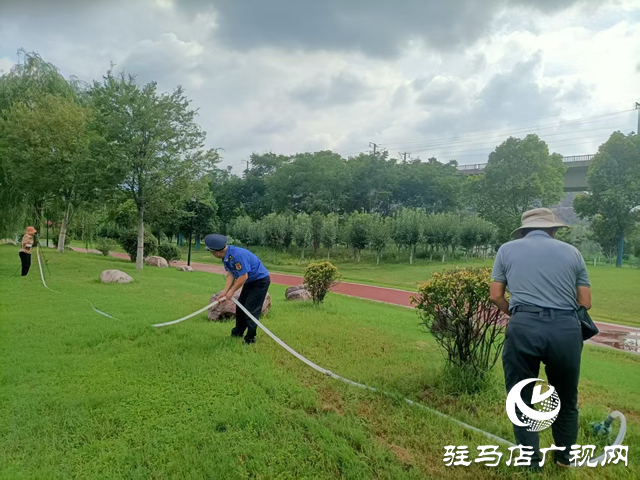 確山縣:多措并舉應(yīng)對高溫“烤”驗 保障城市平穩(wěn)運行