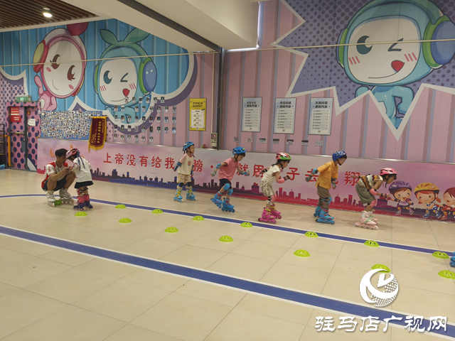 室內(nèi)游樂(lè)園成暑期帶娃首選地