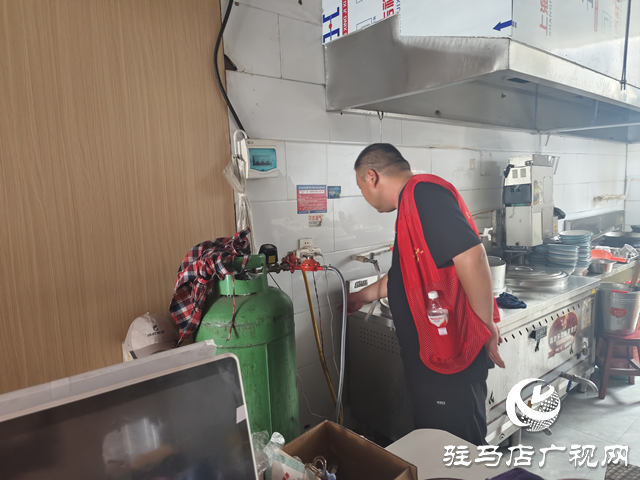 駐馬店經濟開發(fā)區(qū)開源辦事處:開展夏季高溫消防安全專項檢查 筑牢安全防火墻