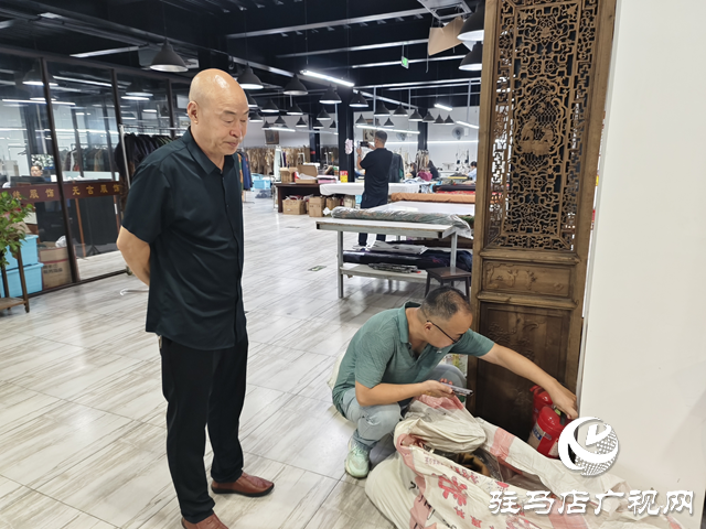 駐馬店經濟開發(fā)區(qū)開源辦事處:開展夏季高溫消防安全專項檢查 筑牢安全防火墻