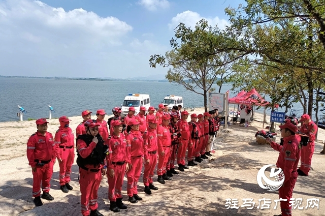 泌陽縣蛟龍救援隊開展實戰(zhàn)演練