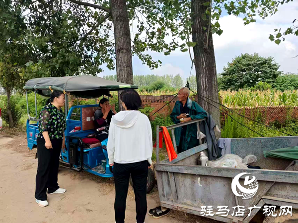 平輿縣射橋鎮(zhèn):專(zhuān)家田間“傳經(jīng)” 抗旱保收穩(wěn)增收