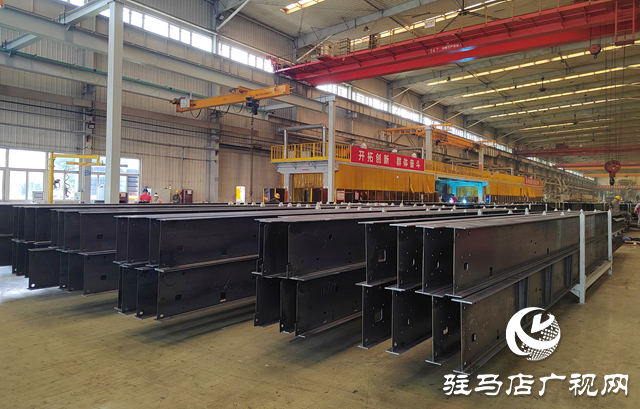 駐馬店中集華駿車輛有限公司：開足馬力忙生產(chǎn) 奮力沖刺三季度