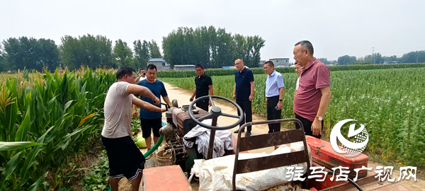 平輿縣中等職業(yè)學(xué)校助力“抗旱保秋”，守護(hù)群眾“糧袋子”