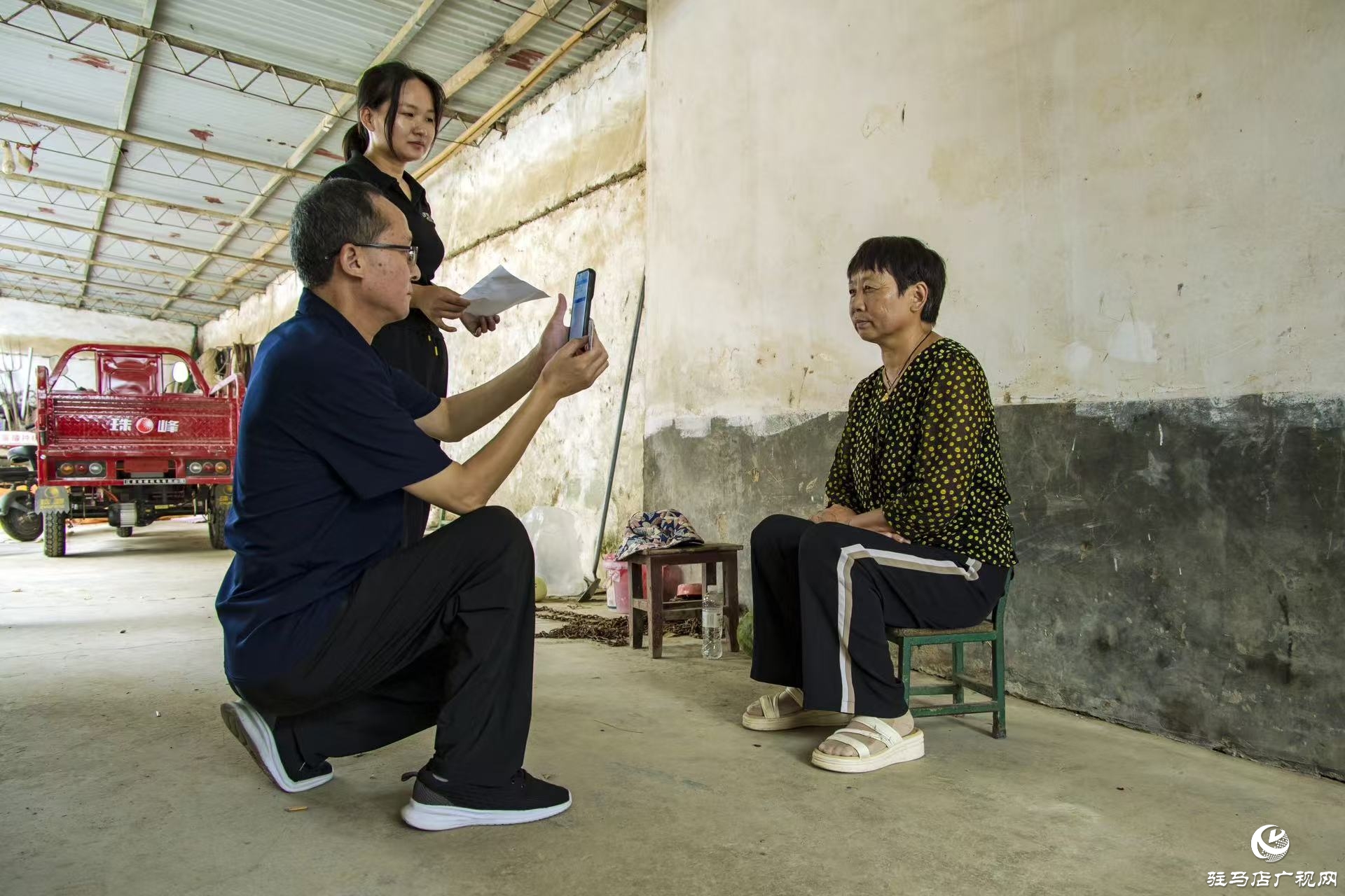 正陽(yáng)縣清源街道:上門認(rèn)證暖人心?服務(wù)群眾零距離