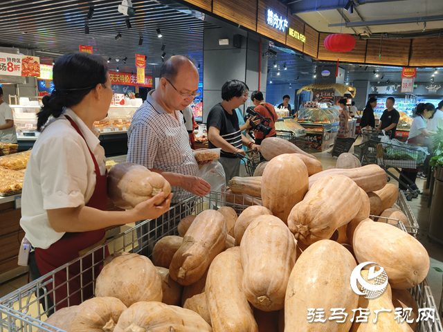 大量老南瓜上市 親民價(jià)帶動熱銷潮