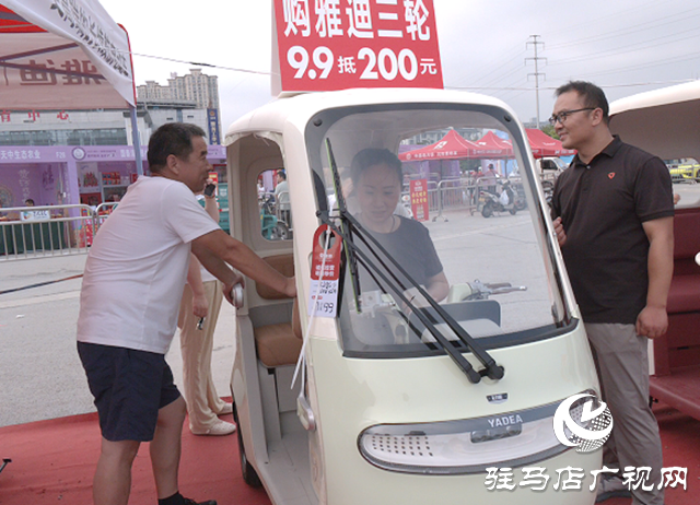 驛城區(qū)民營(yíng)企業(yè)助力黃河戲劇節(jié) 共譜天中文化經(jīng)濟(jì)新樂(lè)章