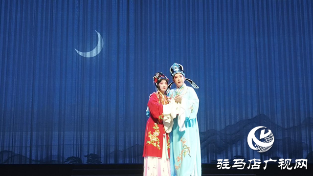 河南省曲劇藝術保護傳承中心曲劇《梨花情》亮相戲劇節(jié)