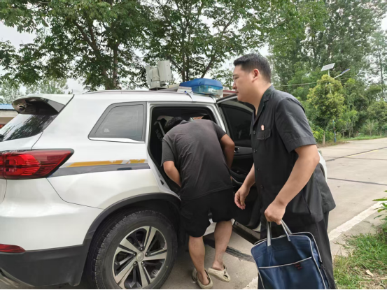 正陽(yáng)法院速執(zhí)團(tuán)隊(duì)的早7晚7:十二個(gè)小時(shí)的“快”與“實(shí)”