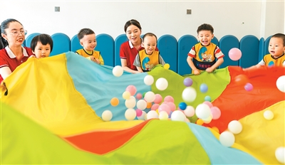 大學(xué)要培養(yǎng)“帶娃專家”了！9月將迎來首批新生