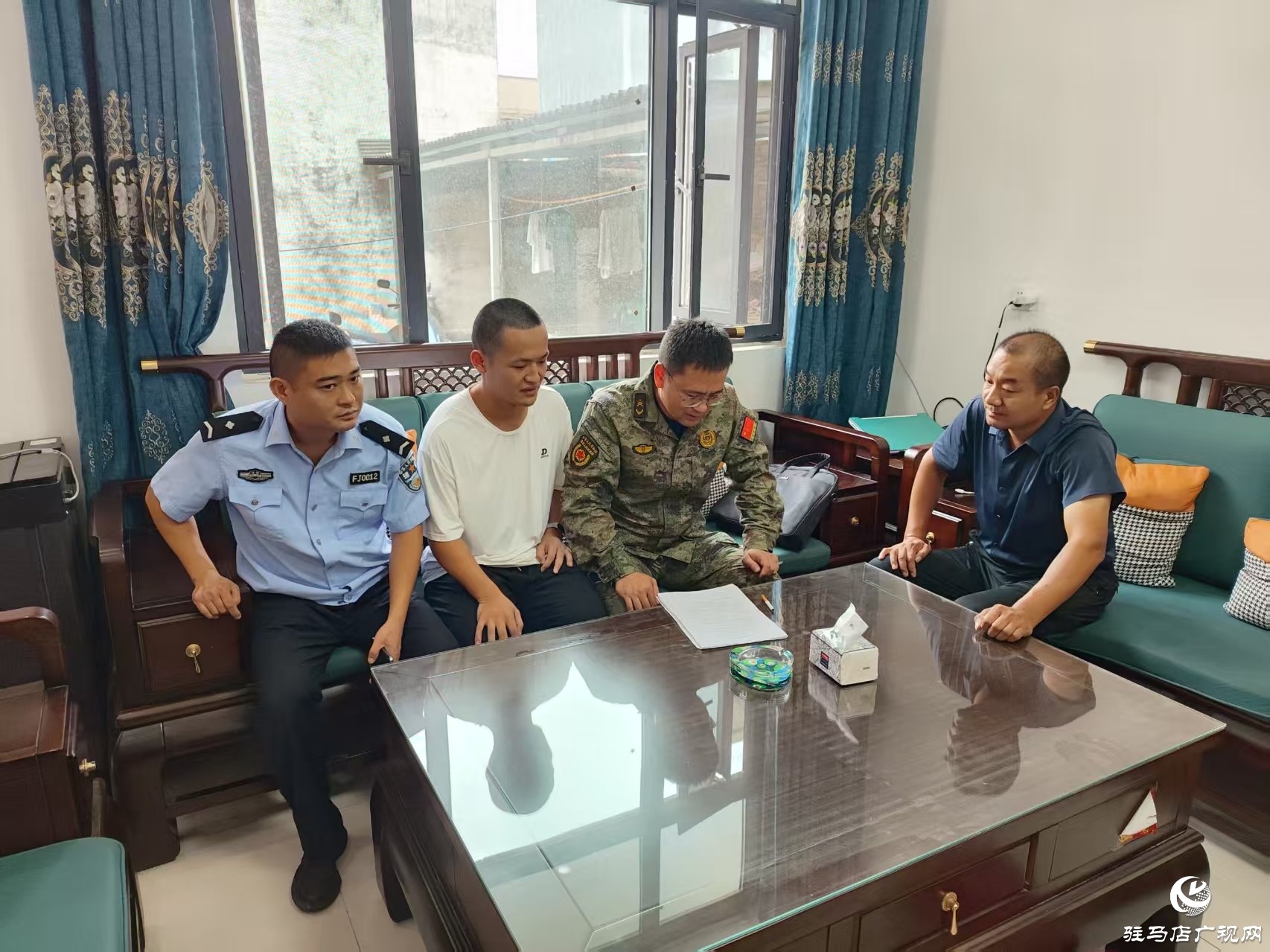 平輿縣射橋鎮(zhèn)：入戶訪民情 征兵暖人心