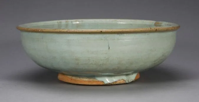 文博日歷丨月白，與秋天更配的釉色找到了